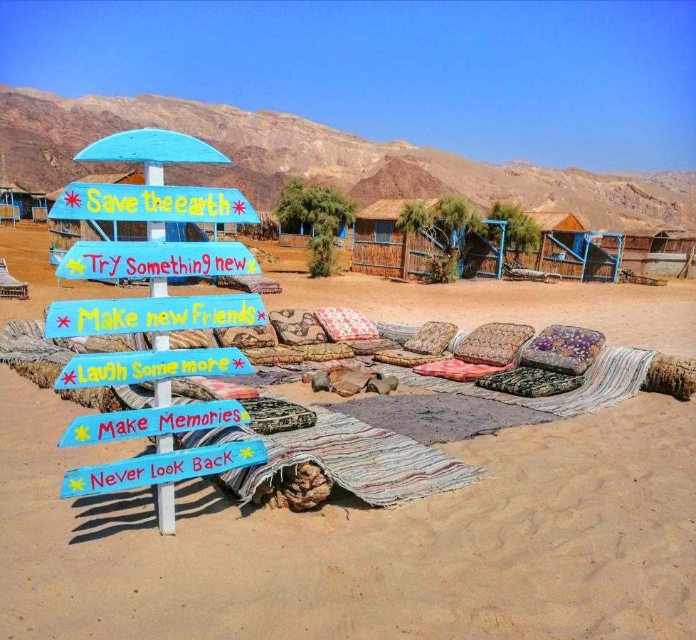 Half Moon Camp Hotel Taba Eksteriør billede