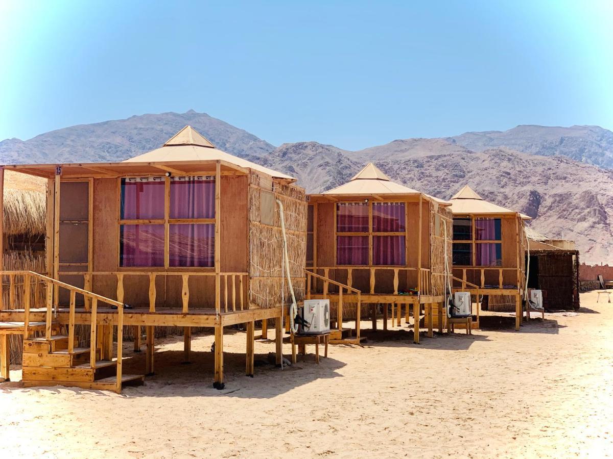 Half Moon Camp Hotel Taba Eksteriør billede