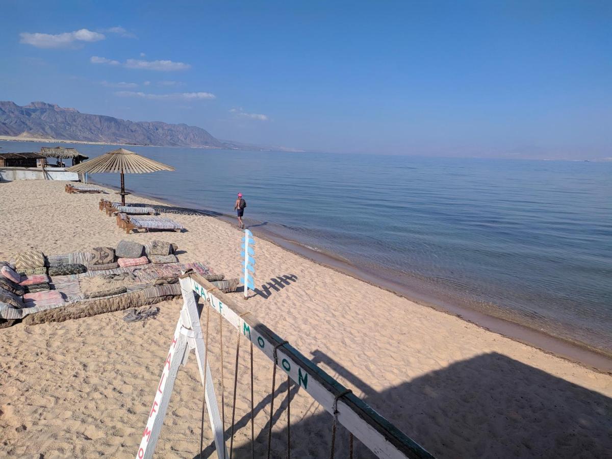 Half Moon Camp Hotel Taba Eksteriør billede