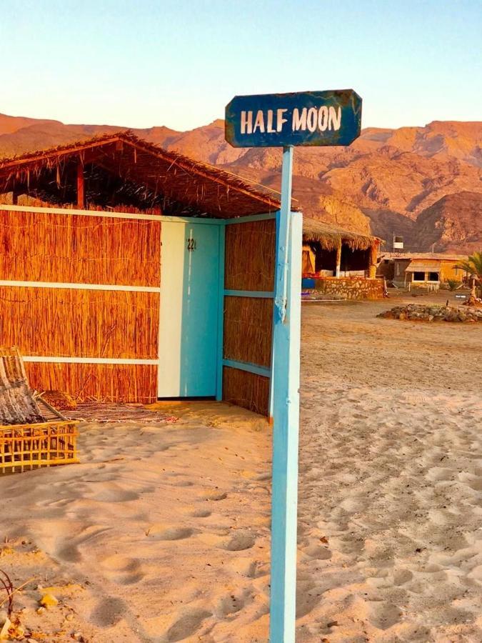 Half Moon Camp Hotel Taba Eksteriør billede